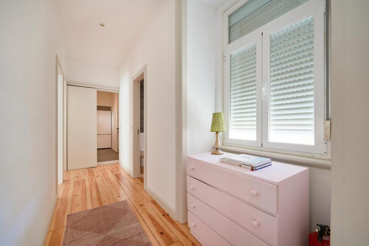 Sunny Apartment With Balcony! Lisboa Eksteriør bilde